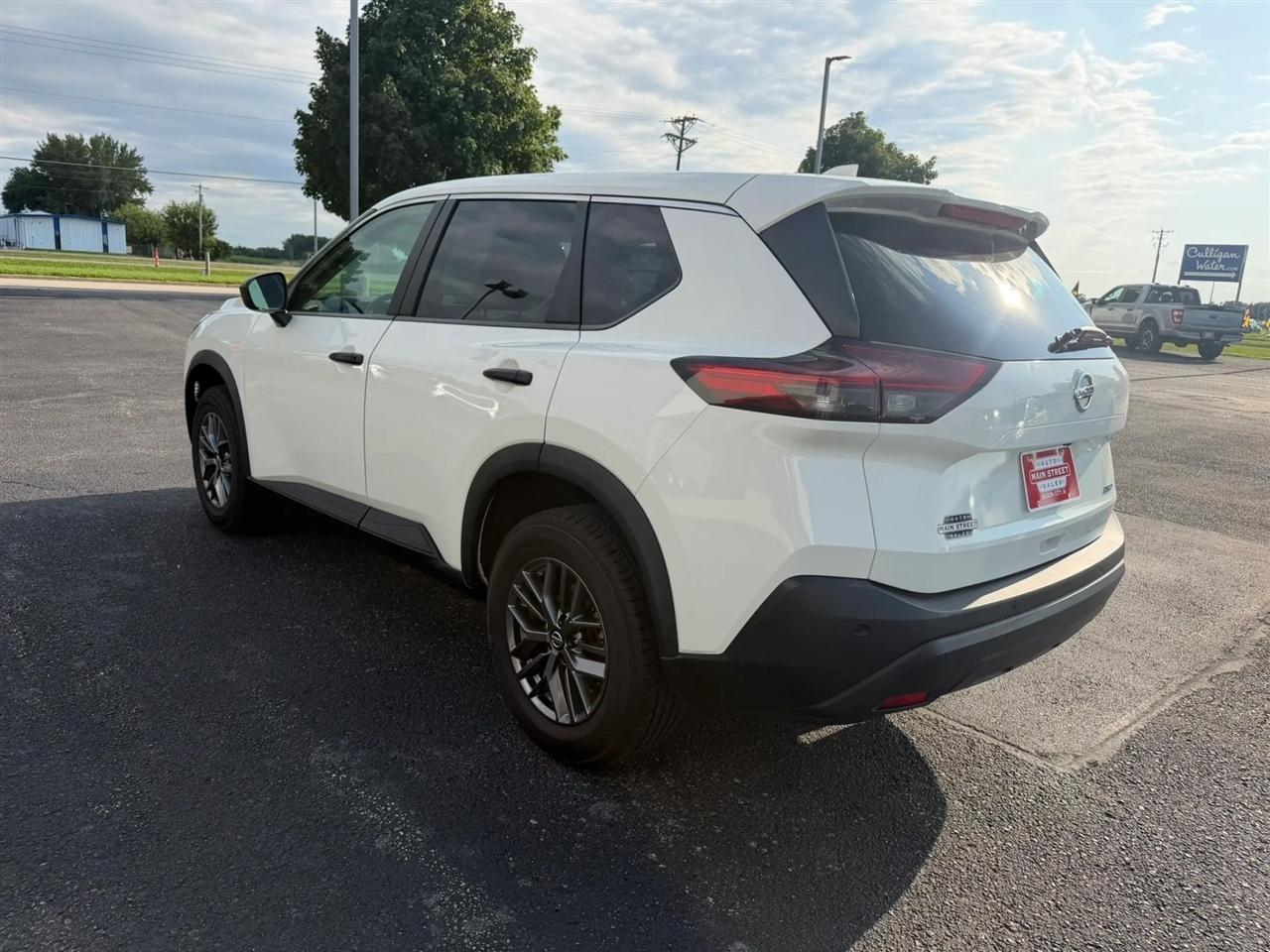 Nissan Rogue  2021