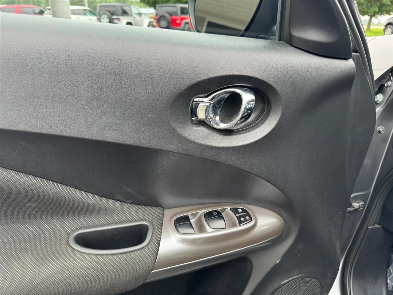 Nissan Juke  2013