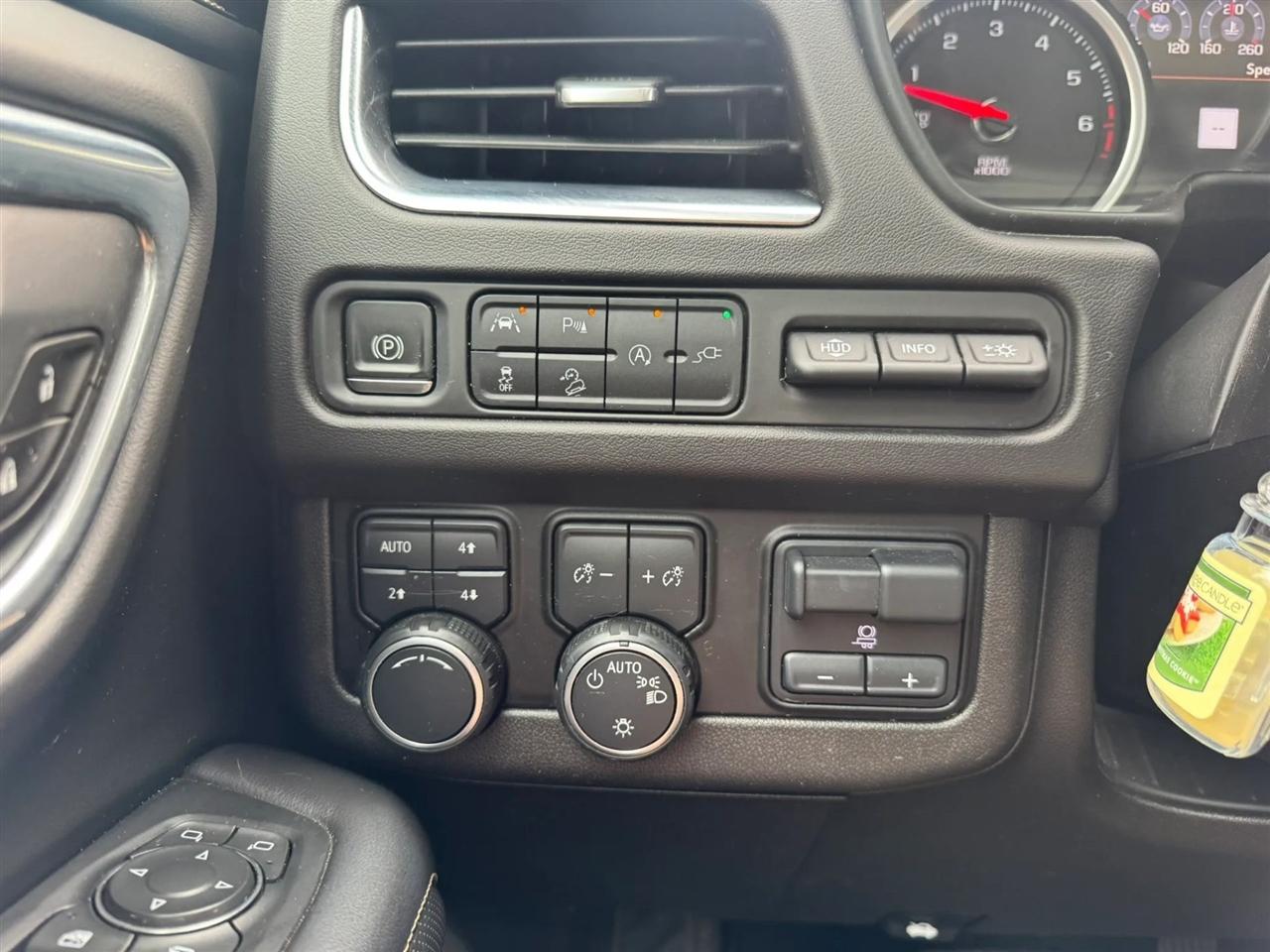 Chevrolet Tahoe  2021