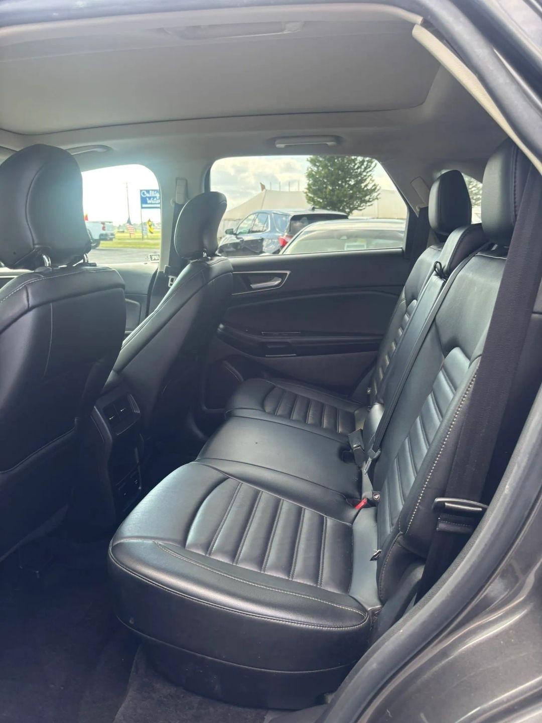 Ford Edge  2015