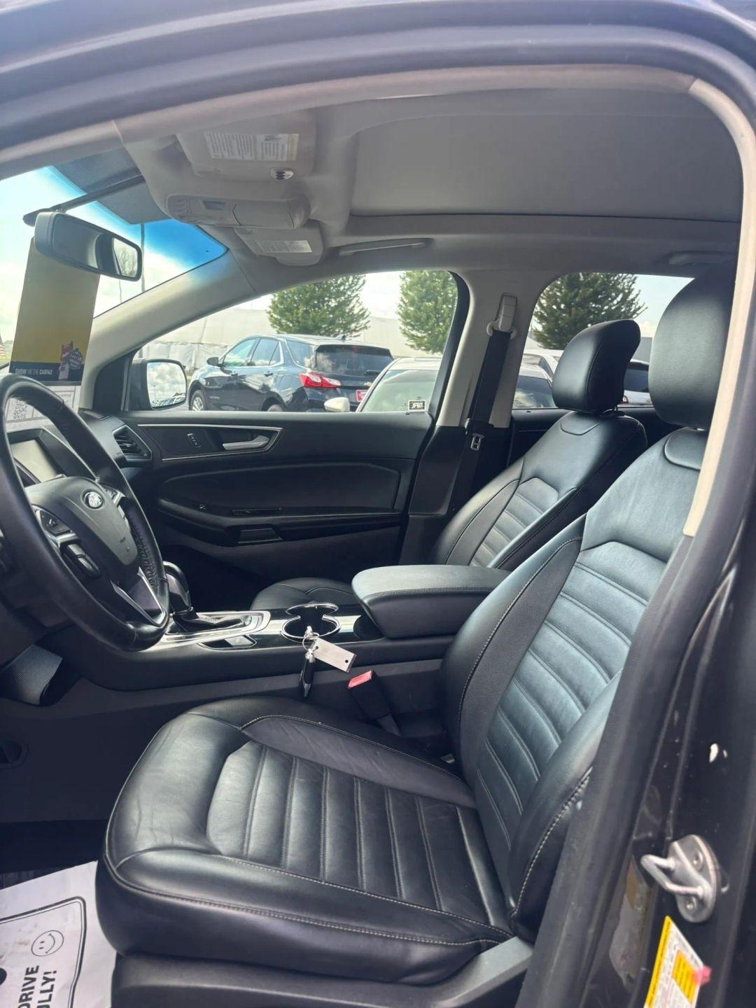 Ford Edge  2015