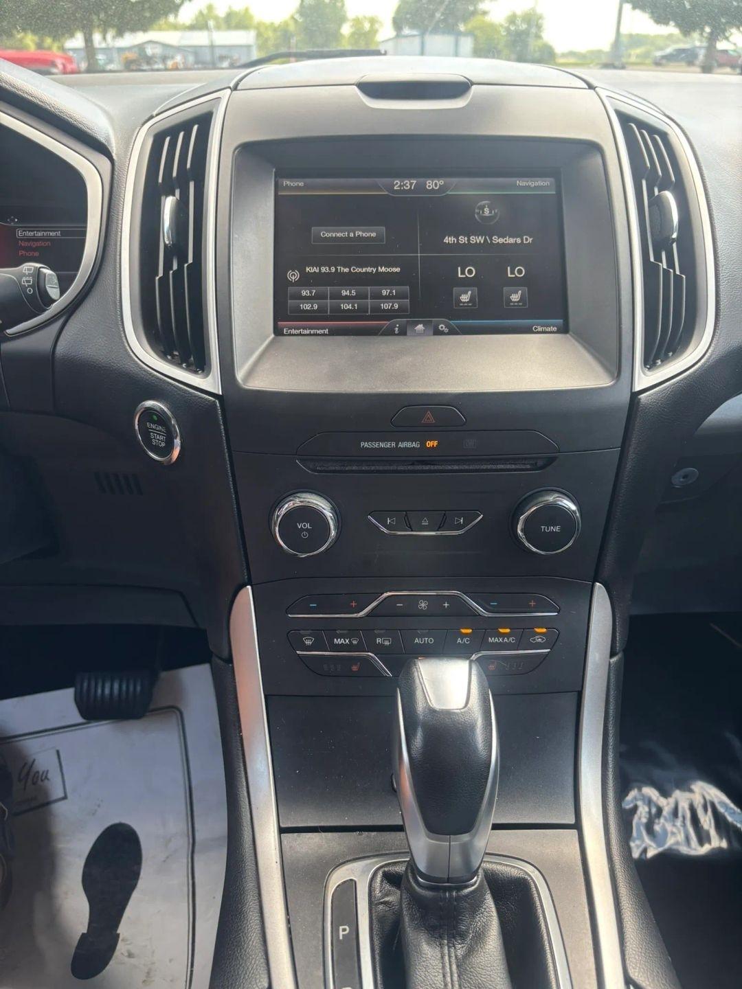 Ford Edge  2015
