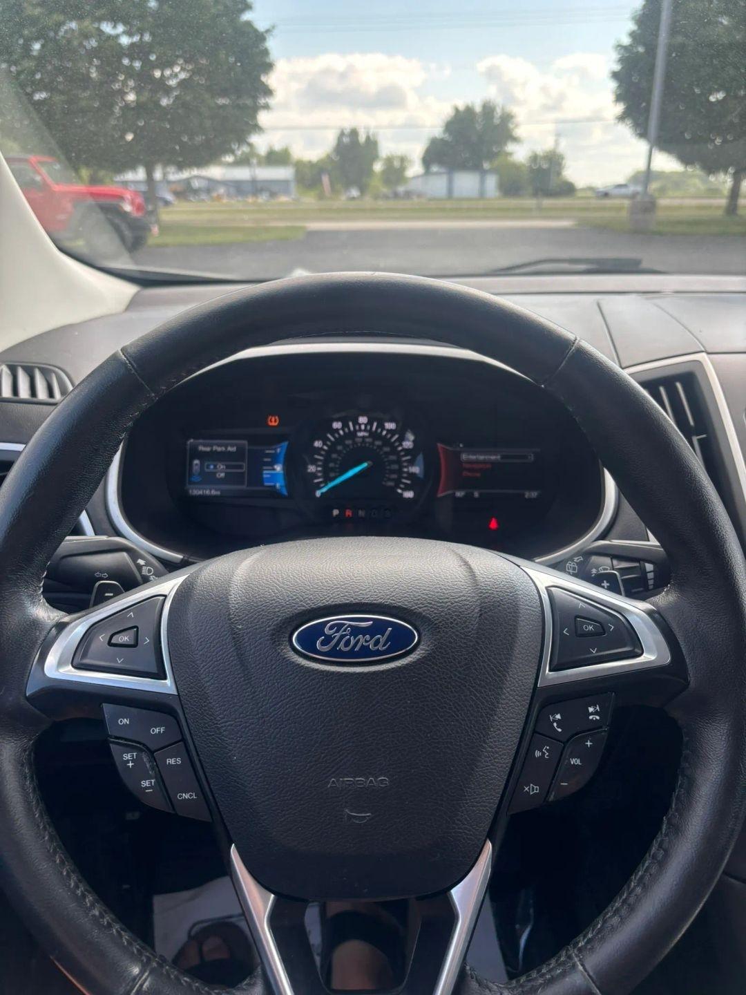 Ford Edge  2015