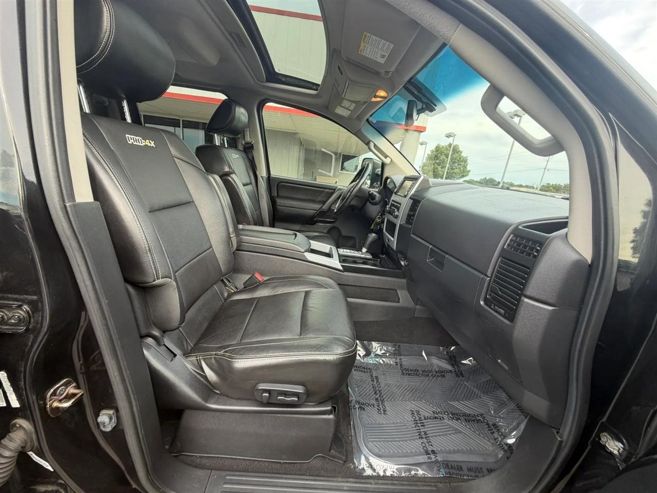 Nissan Titan  2013