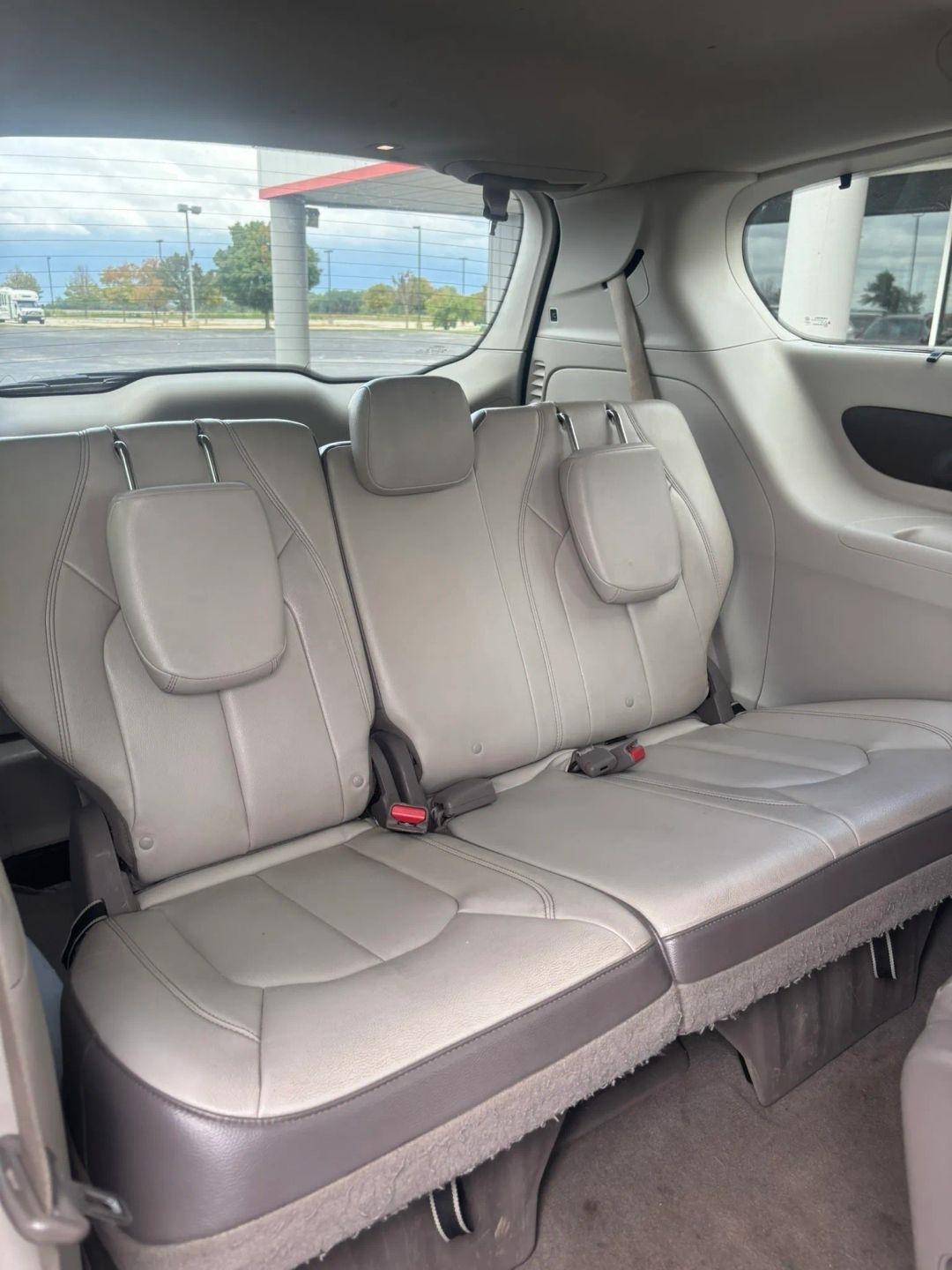 Chrysler Pacifica  2017