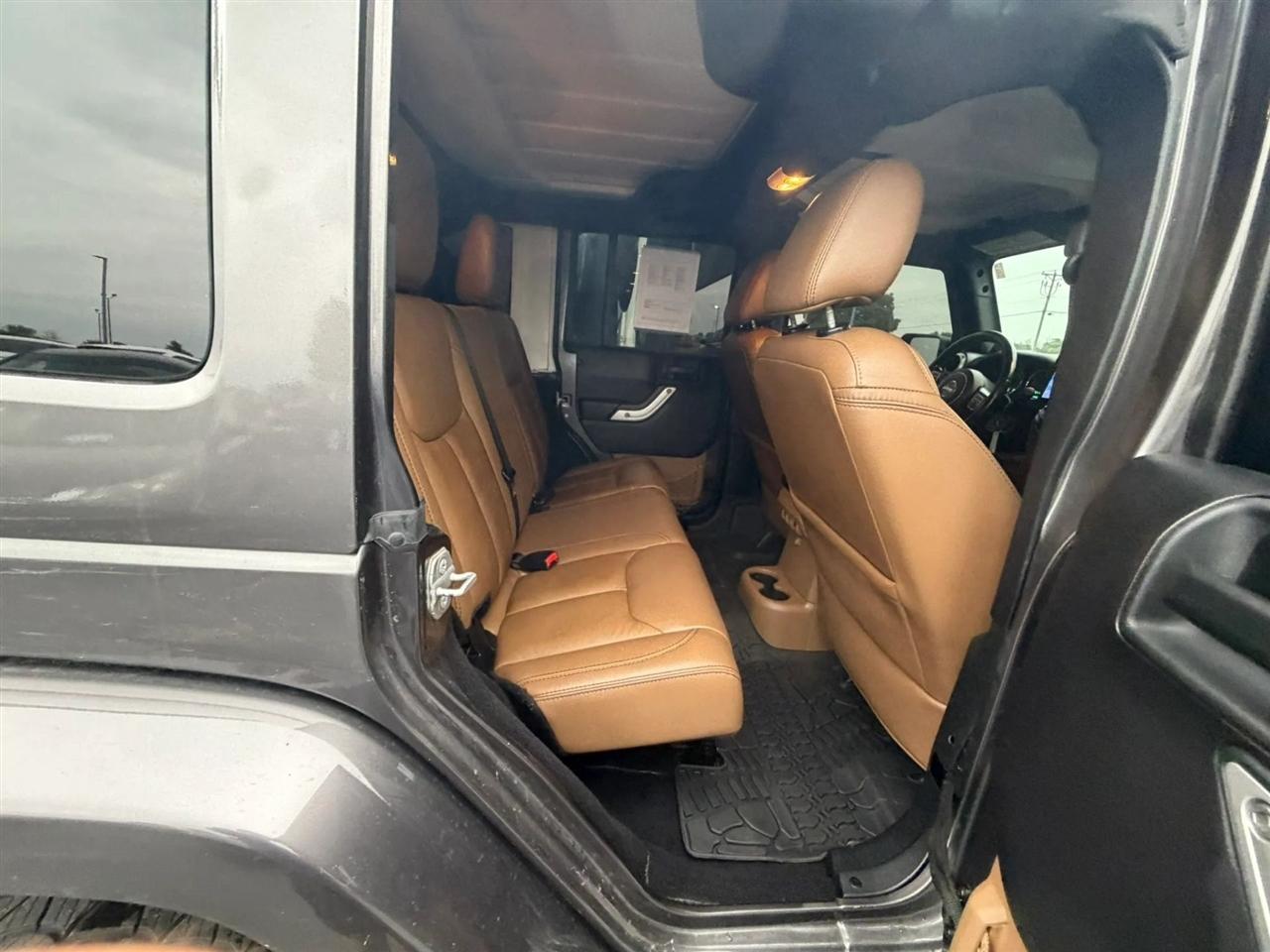 Jeep Wrangler  2014