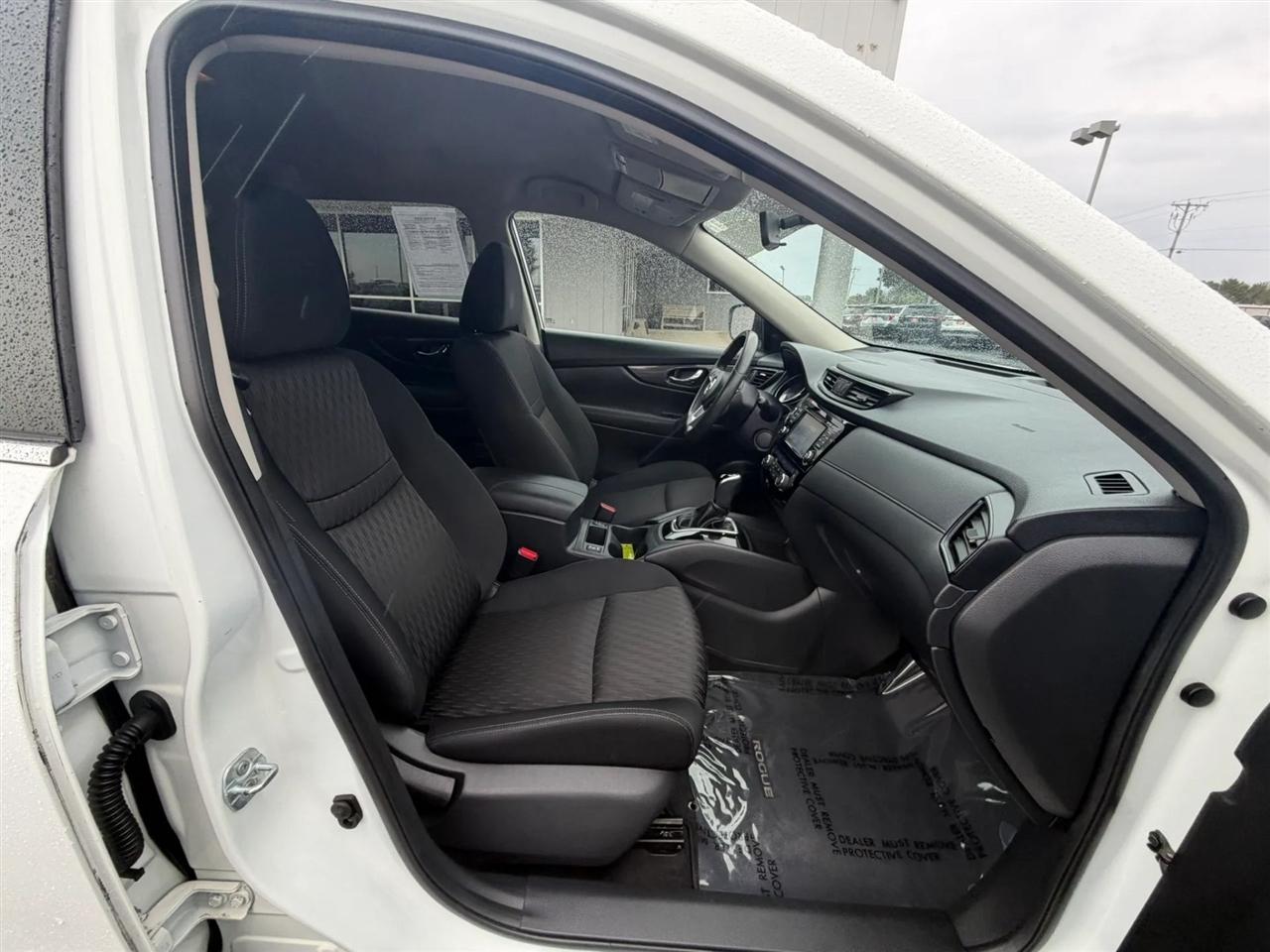 Nissan Rogue  2017