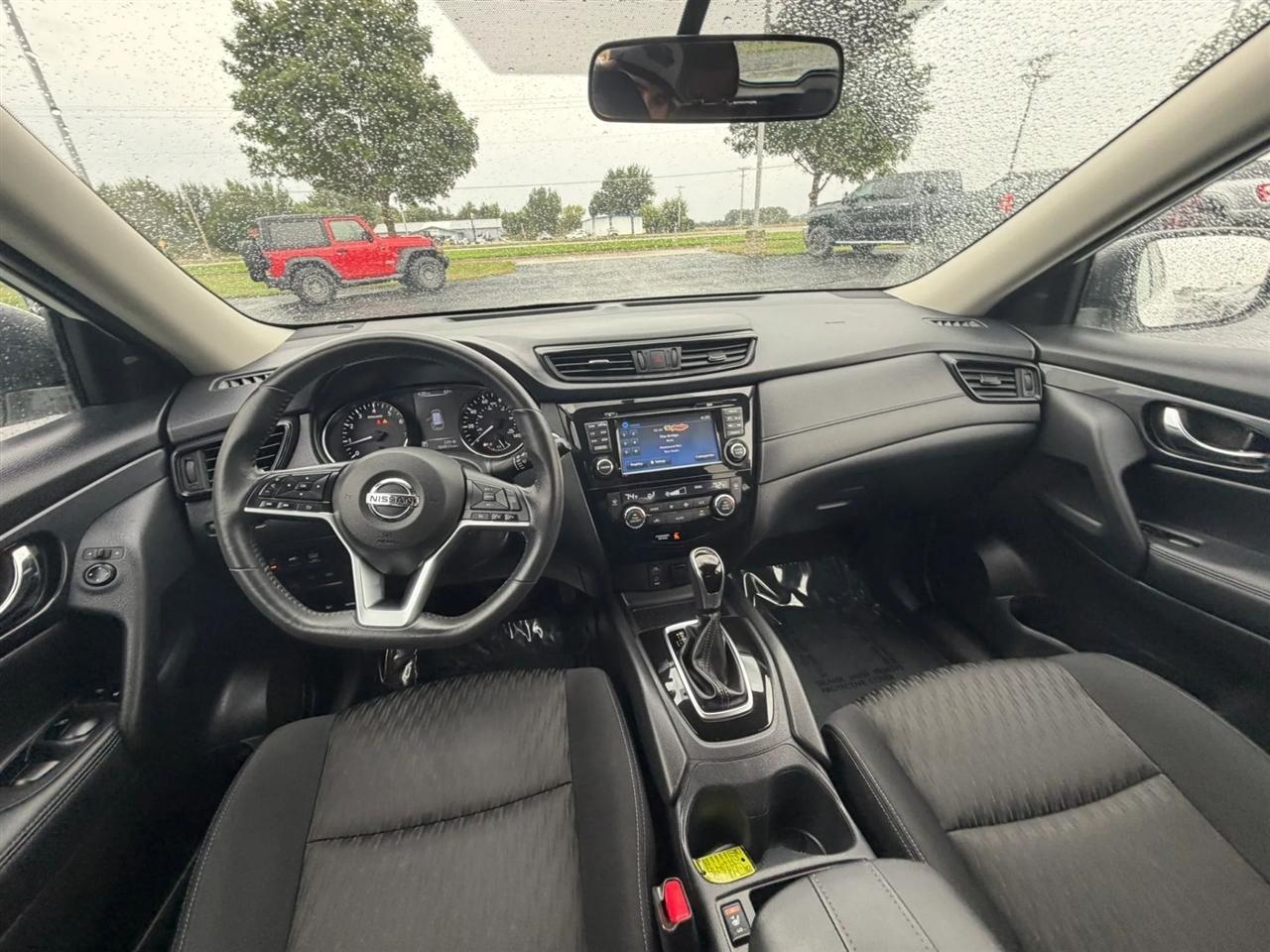 Nissan Rogue  2017