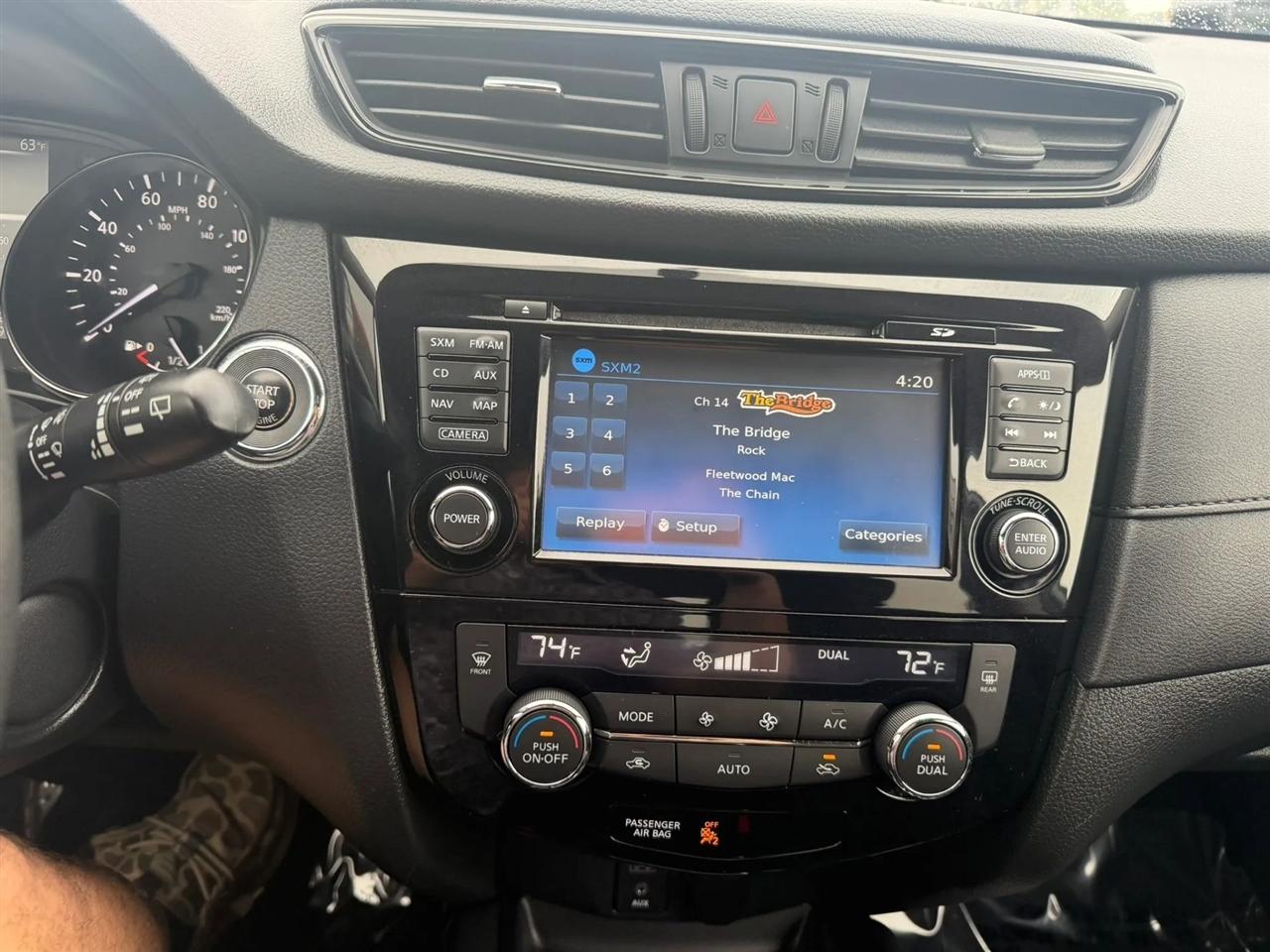 Nissan Rogue  2017