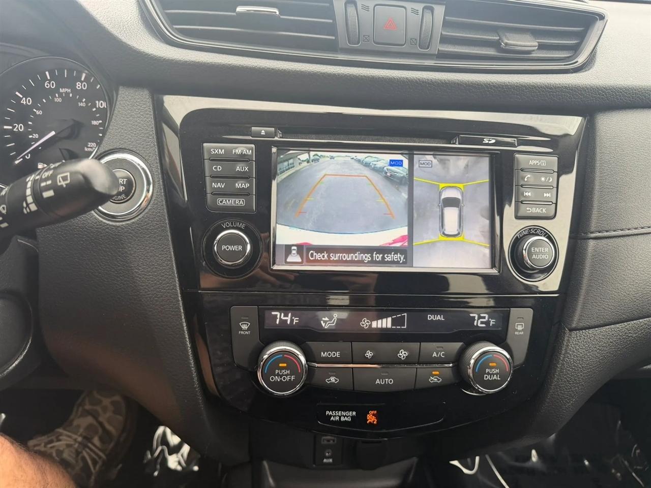 Nissan Rogue  2017