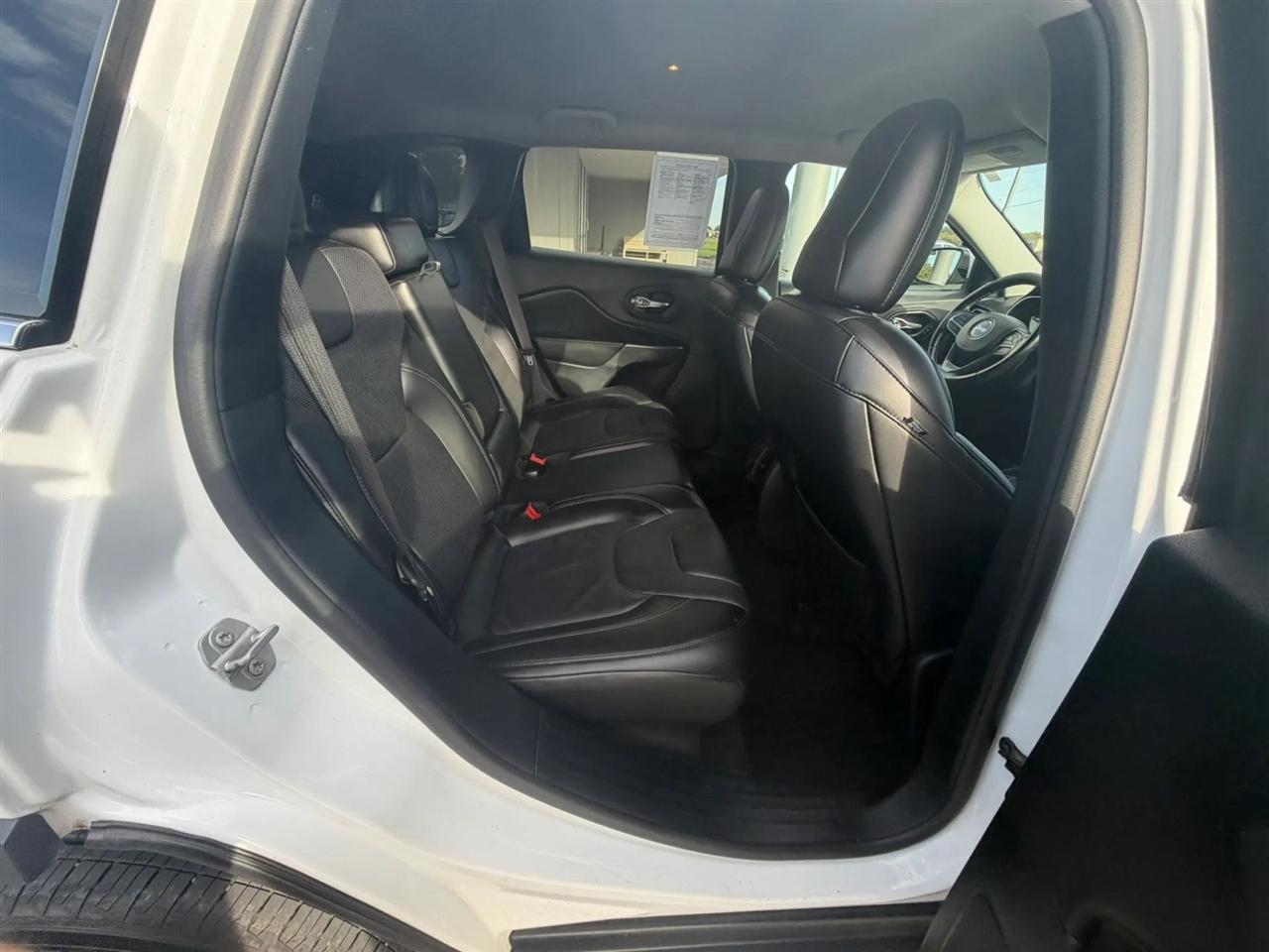 Jeep Cherokee  2020