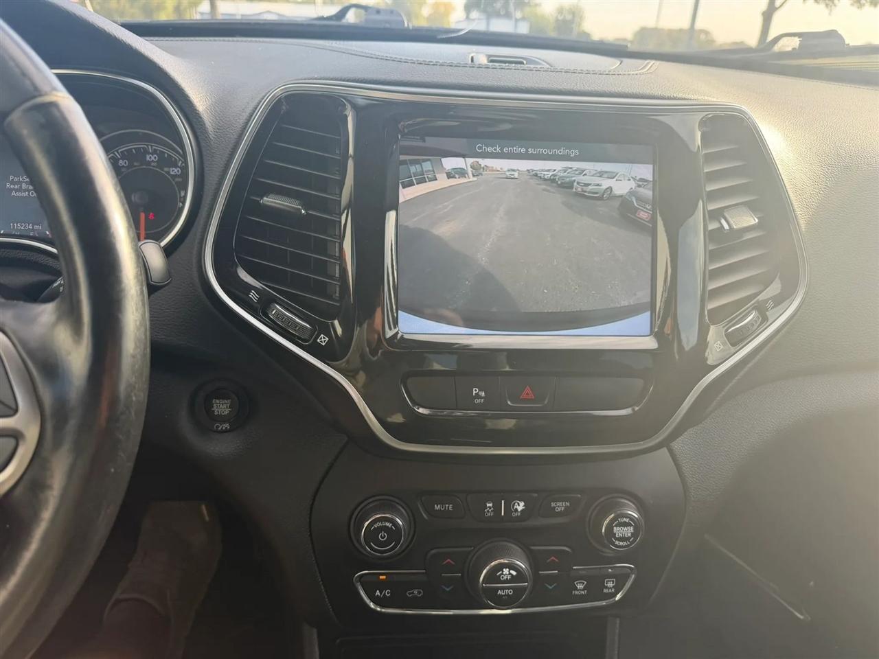 Jeep Cherokee  2020