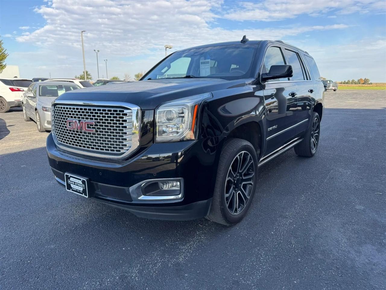GMC Yukon Denali  2016