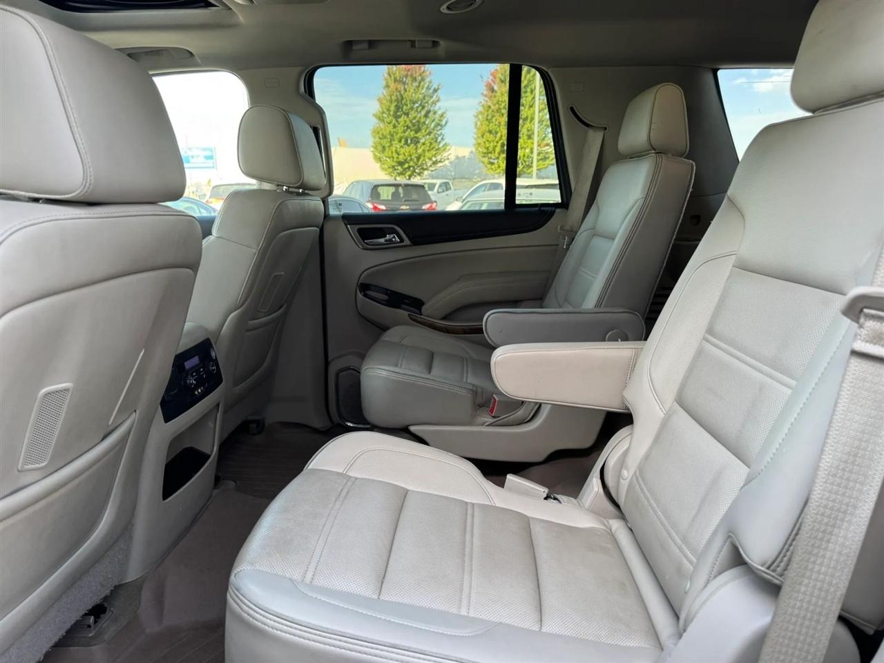 GMC Yukon Denali  2016