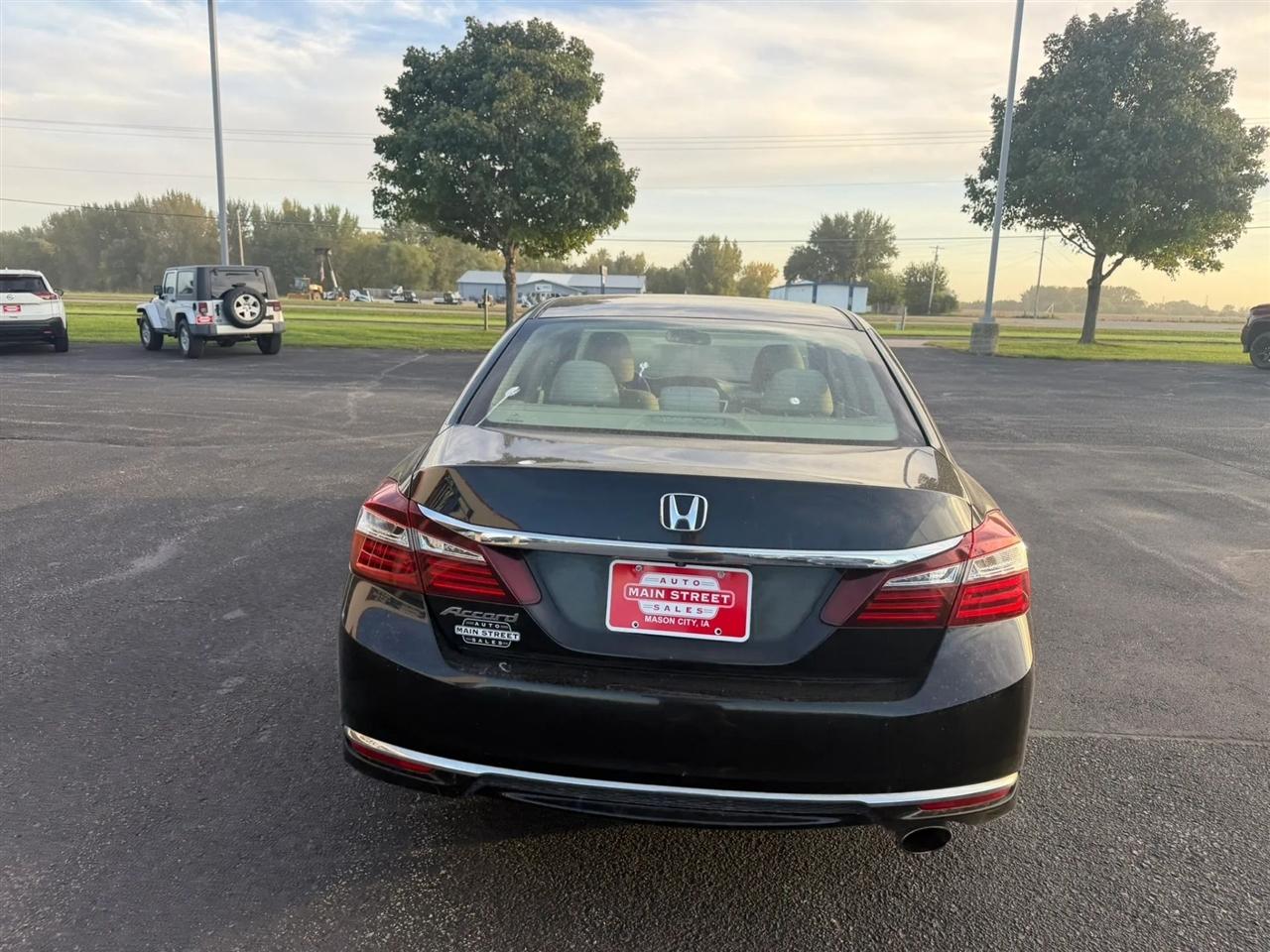 Honda Accord  2017