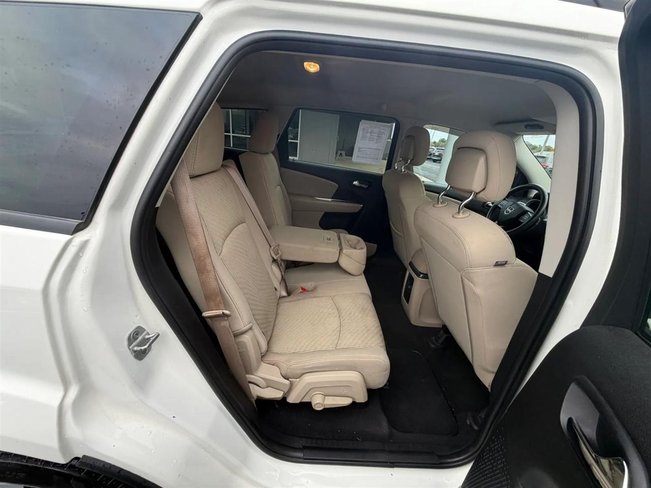 Dodge Journey  2012