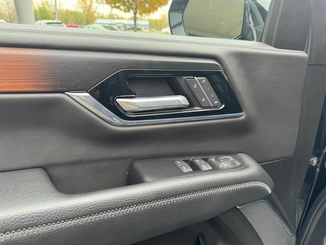 GMC Yukon XL  2025