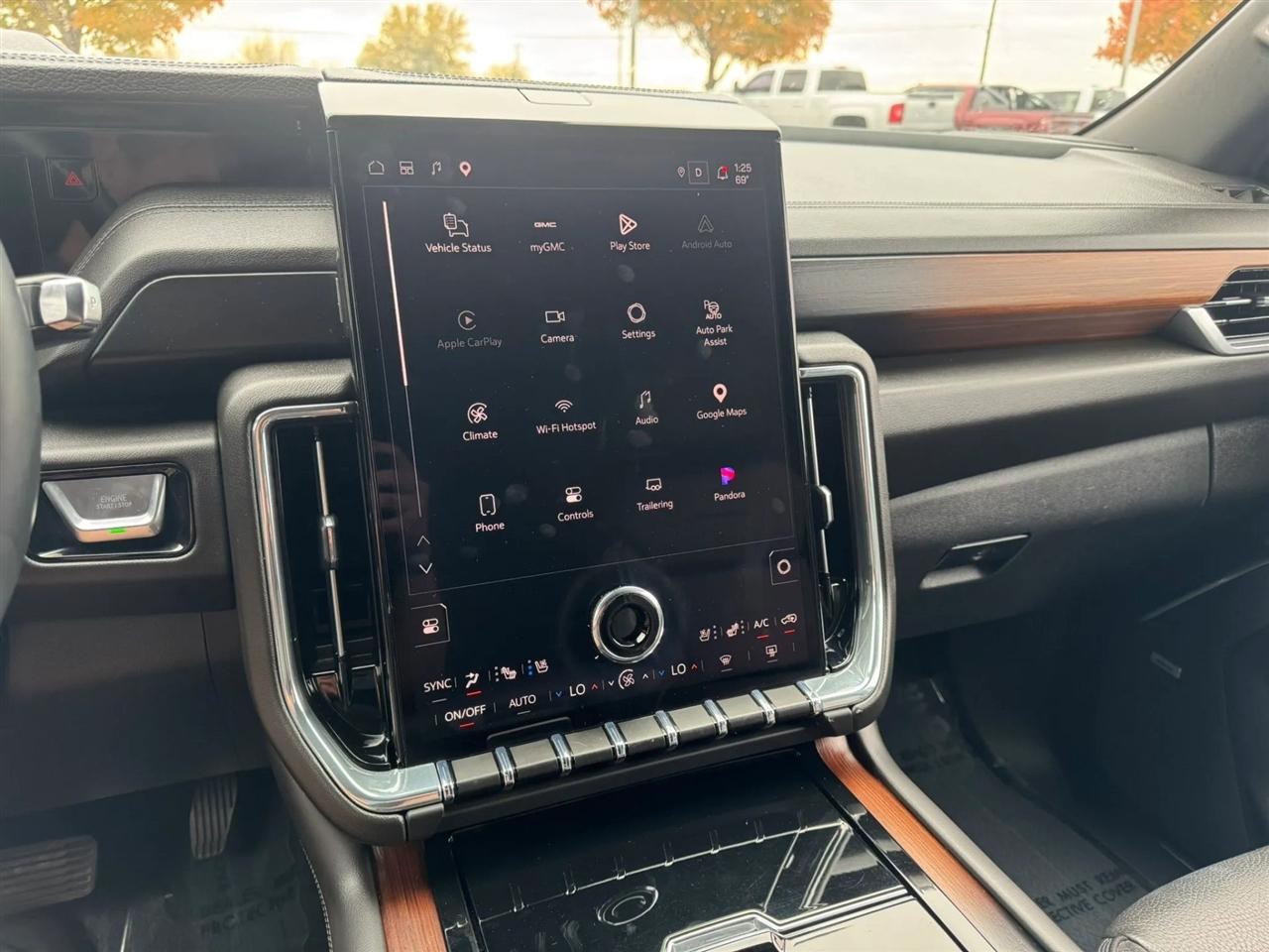 GMC Yukon XL  2025