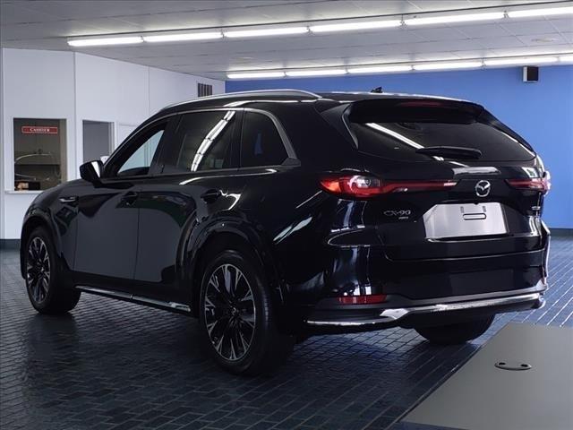 Mazda CX-90  2024