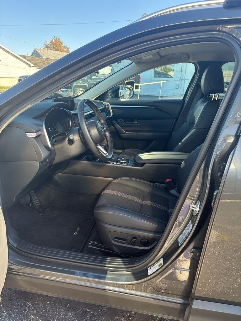 Mazda CX-50  2024