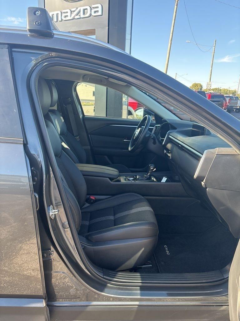 Mazda CX-50  2024