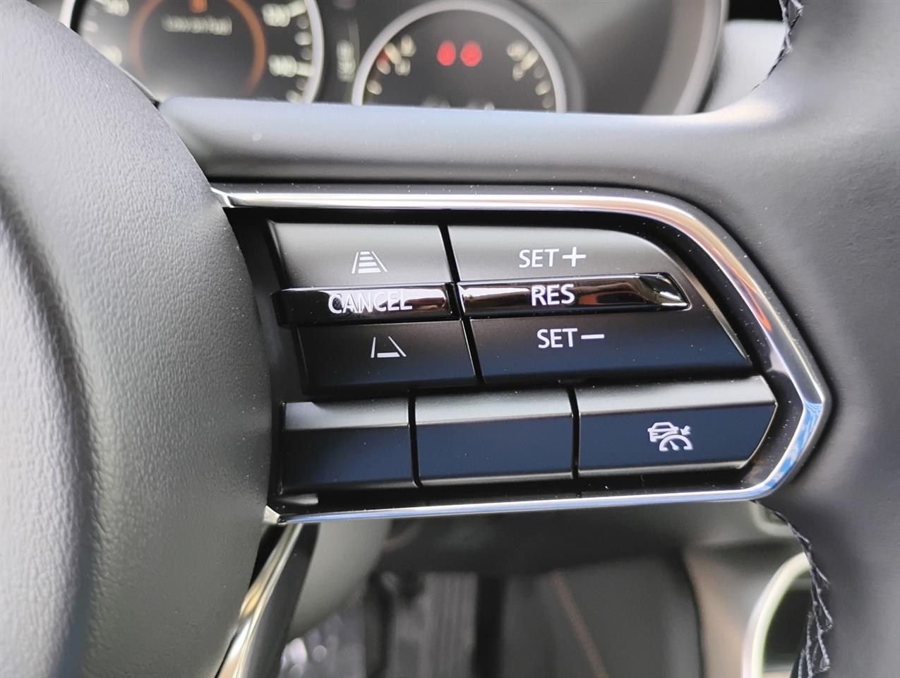 Mazda CX-90  2025