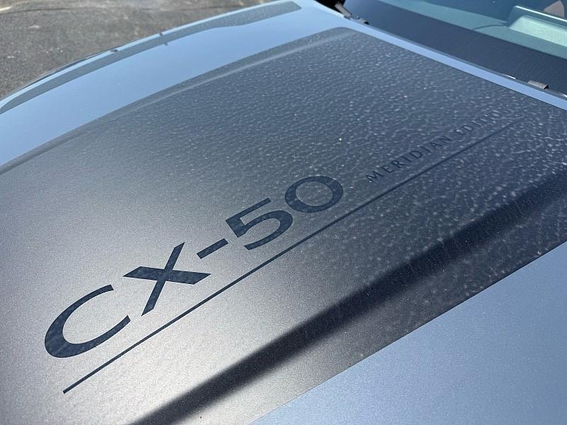 Mazda CX-50  2025