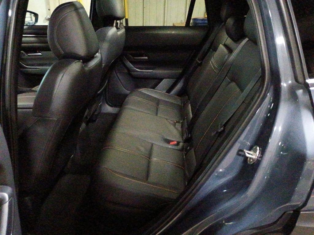 Mazda CX-50  2025
