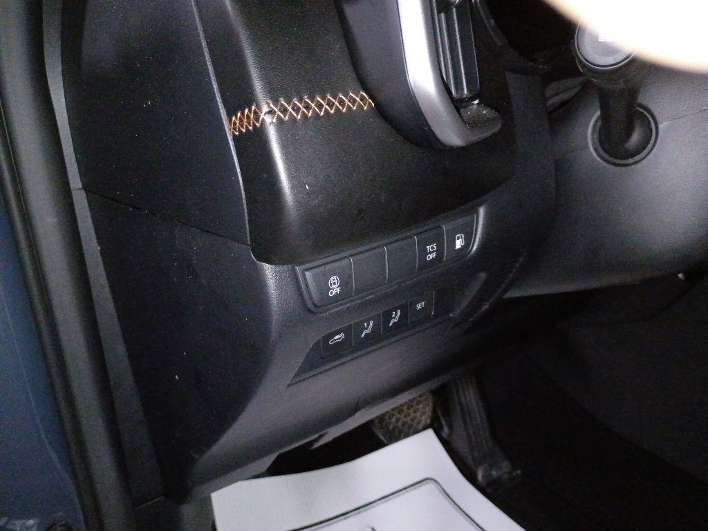 Mazda CX-50  2025