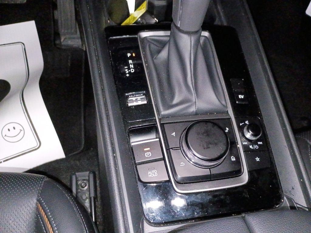 Mazda CX-50  2025