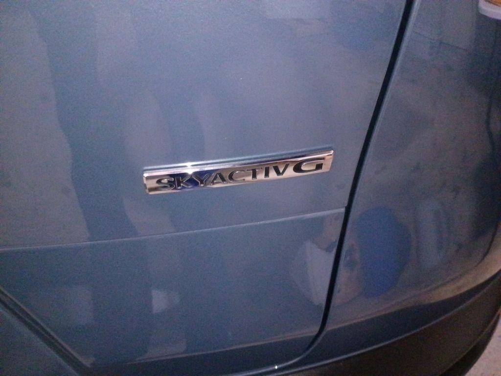 Mazda CX-30  2025