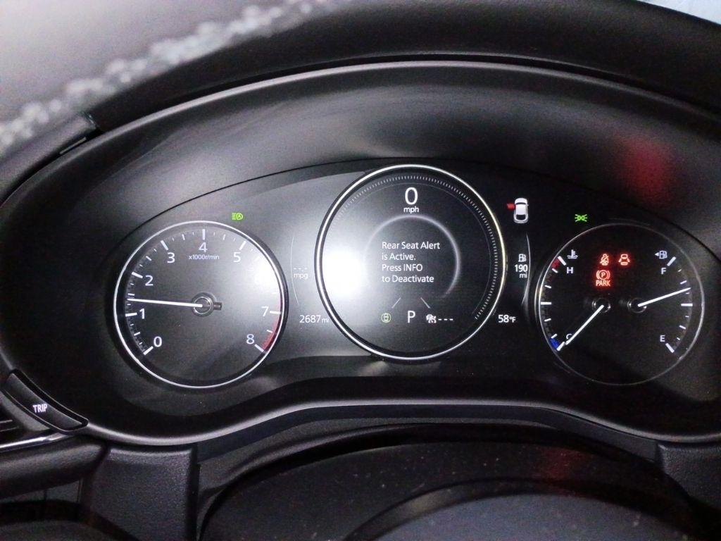 Mazda CX-30  2025