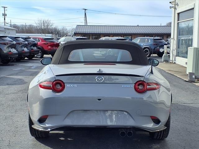 Mazda MX-5 Miata  2025