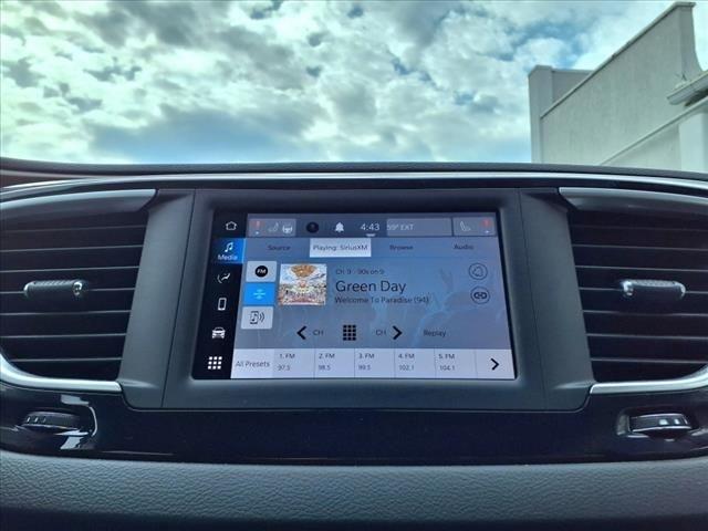 Chrysler Voyager  2022