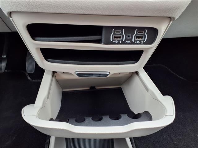 Chrysler Voyager  2022