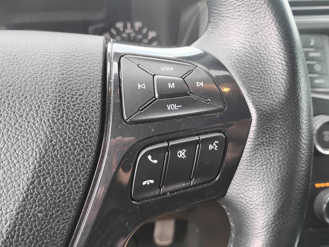 2019 Ford Explorer XLT - Photo 28