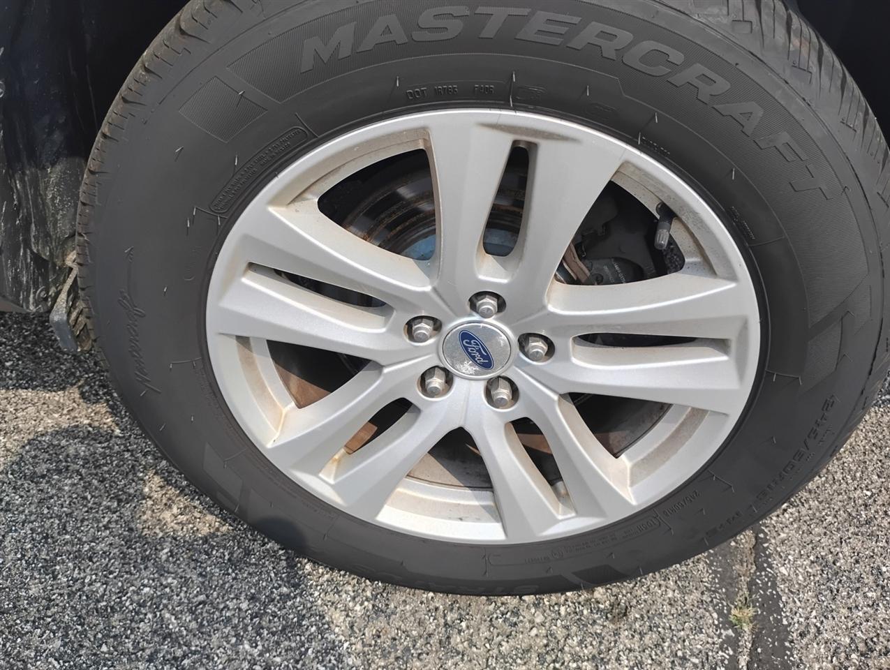 2019 Ford Explorer XLT - Photo 30