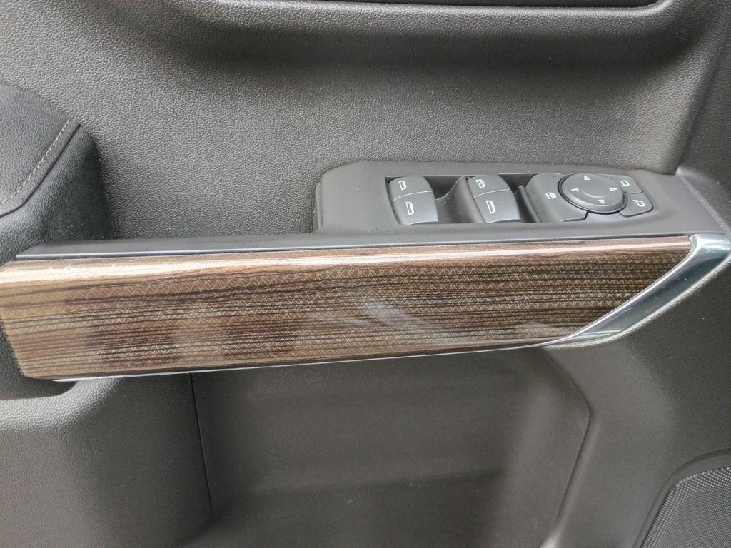 Chevrolet Silverado 1500  2020