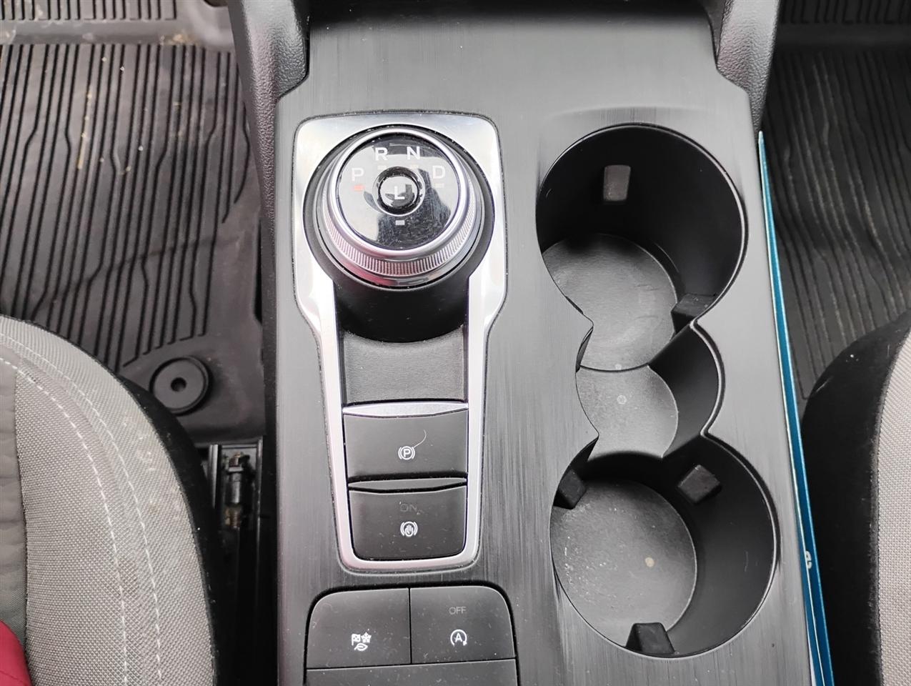 Ford Escape  2022