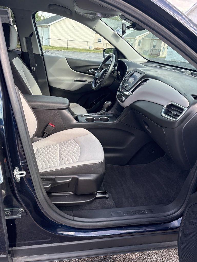 Chevrolet Equinox  2021