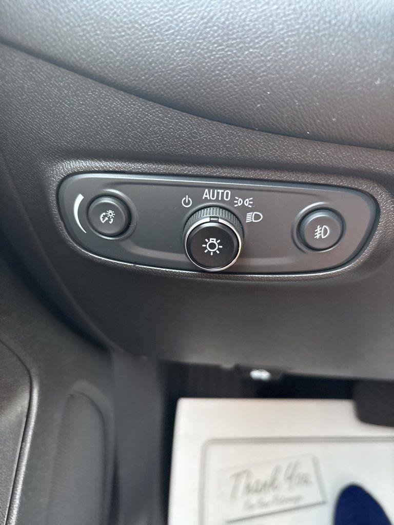 Chevrolet Equinox  2021