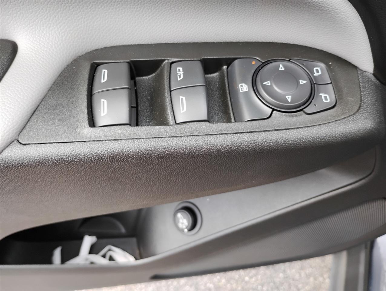 Chevrolet Equinox  2021