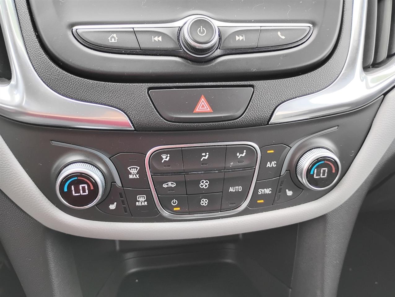 Chevrolet Equinox  2021