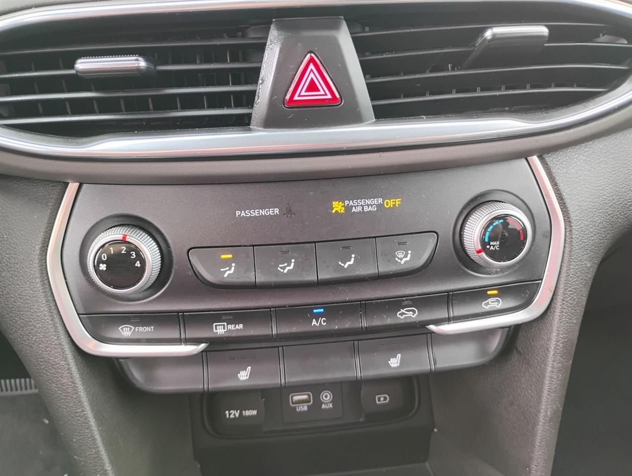 Hyundai Santa Fe  2020