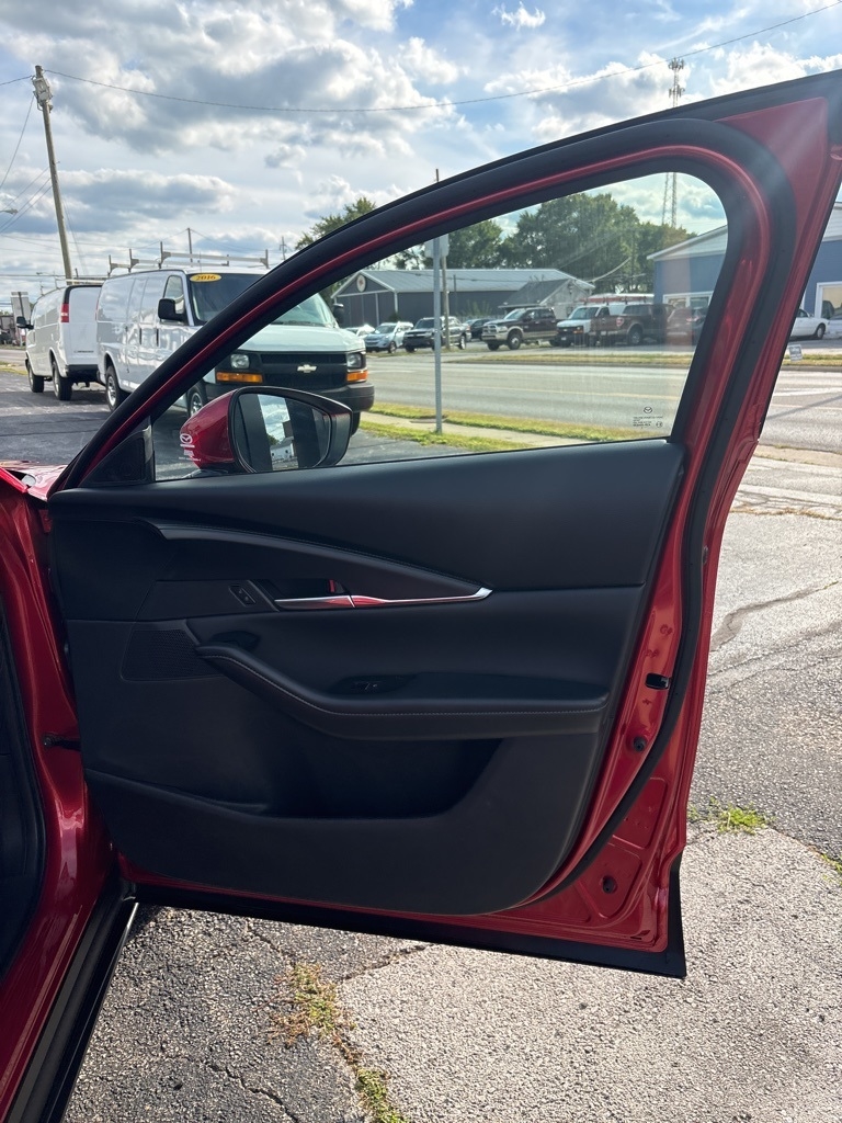 Mazda CX-30  2025 Mazda CX-30  2025