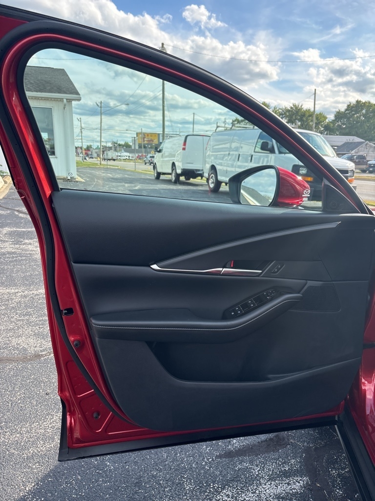 Mazda CX-30  2025 Mazda CX-30  2025