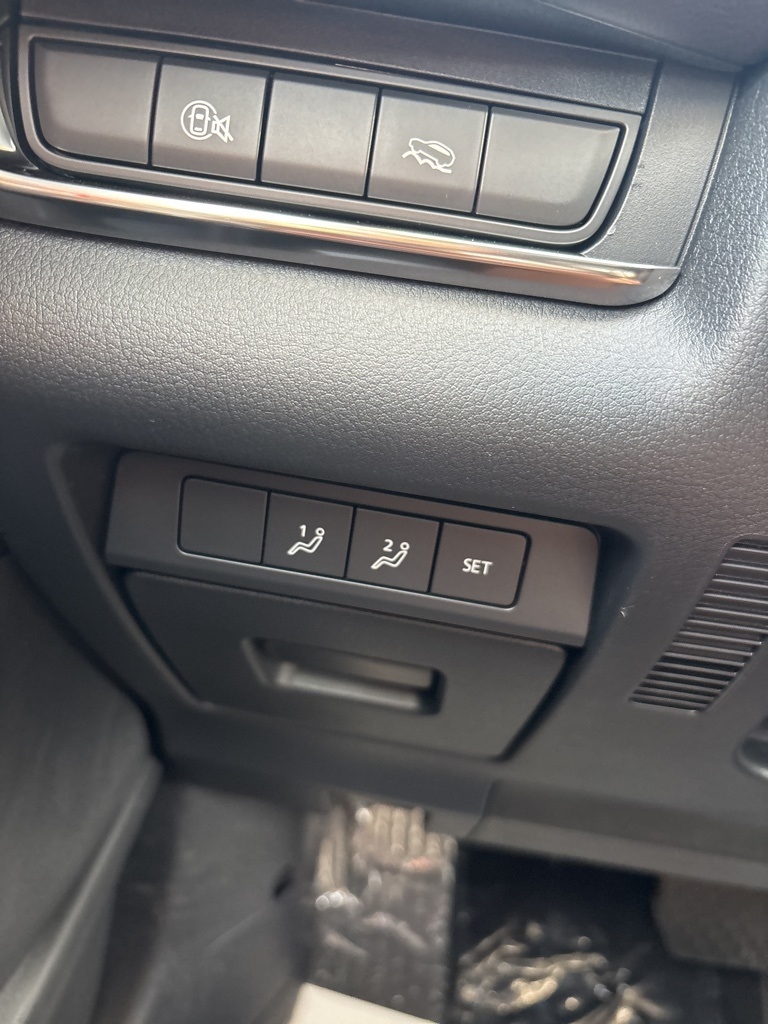 Mazda CX-30  2025 Mazda CX-30  2025