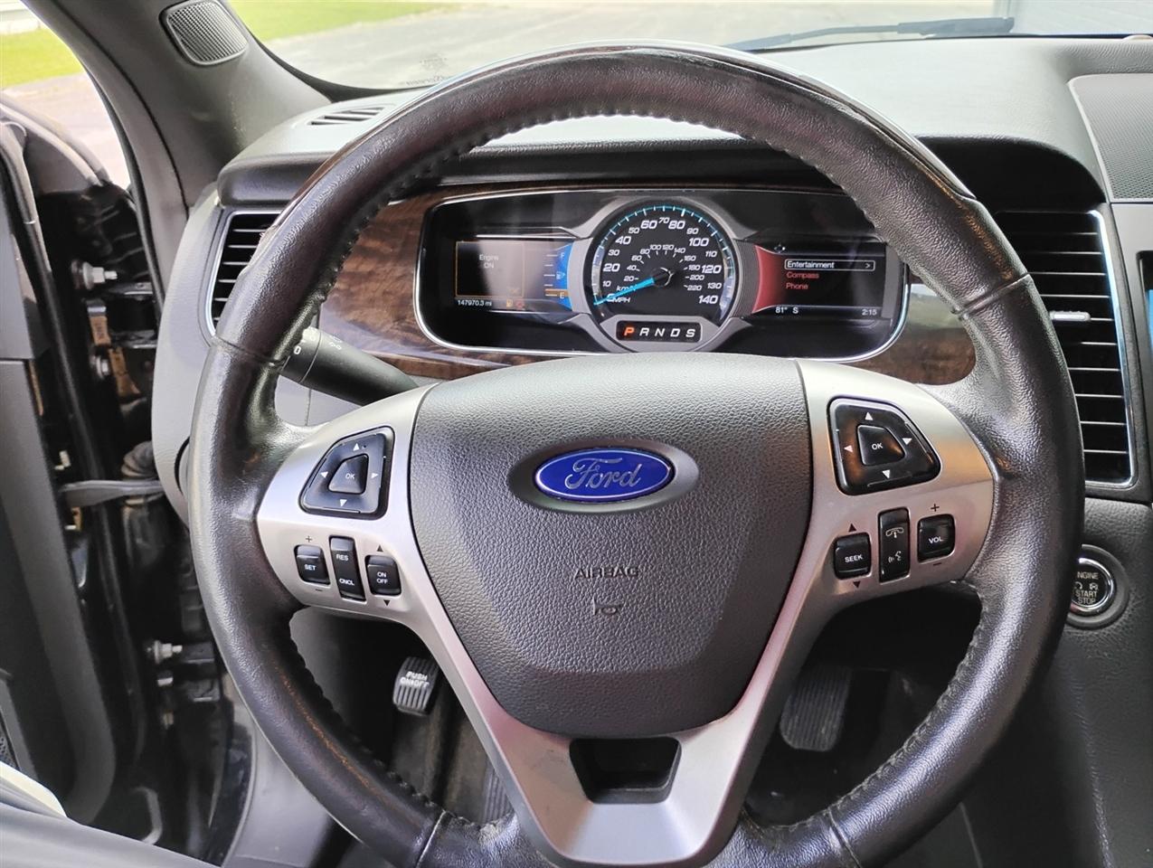 Ford Taurus  2017