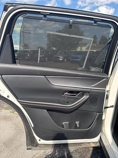 Mazda CX-70  2025