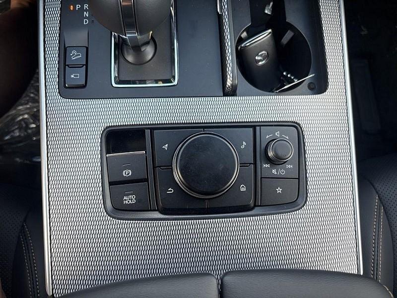 Mazda CX-70  2025